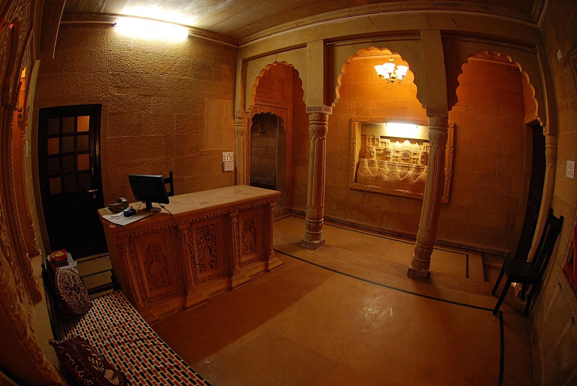 Hotel Nirmal Haveli Dzsaiszalmer Kültér fotó