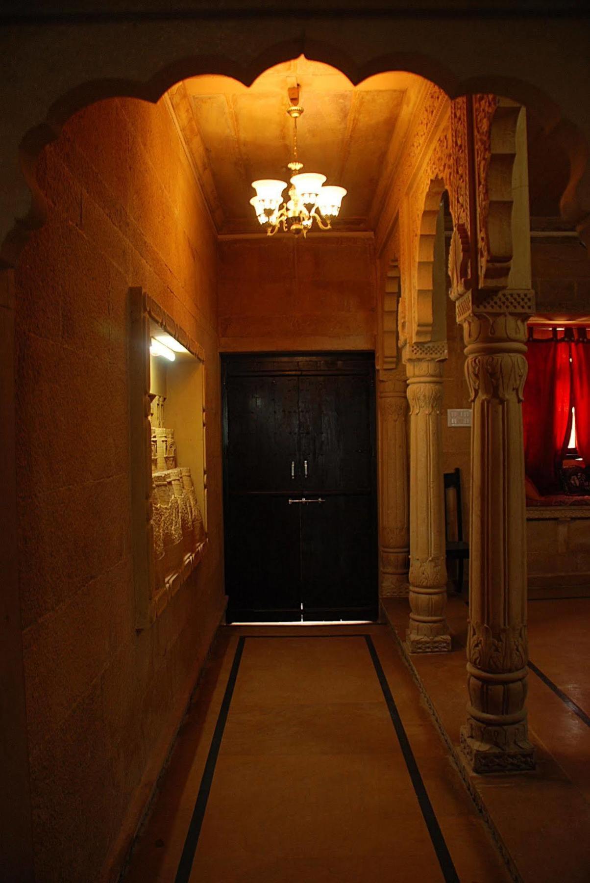 Hotel Nirmal Haveli Dzsaiszalmer Kültér fotó