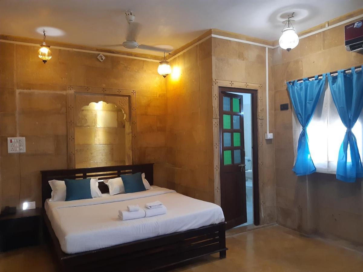 Hotel Nirmal Haveli Dzsaiszalmer Kültér fotó