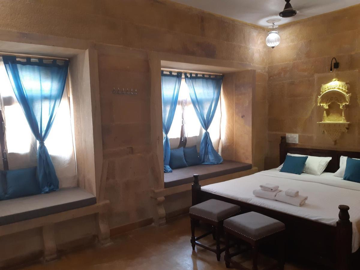 Hotel Nirmal Haveli Dzsaiszalmer Kültér fotó
